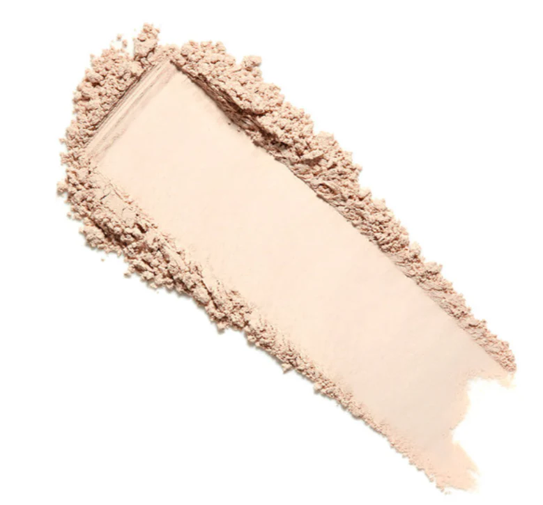 Mineral Foundation SPF 15, Porcelain 10 g - Image 2